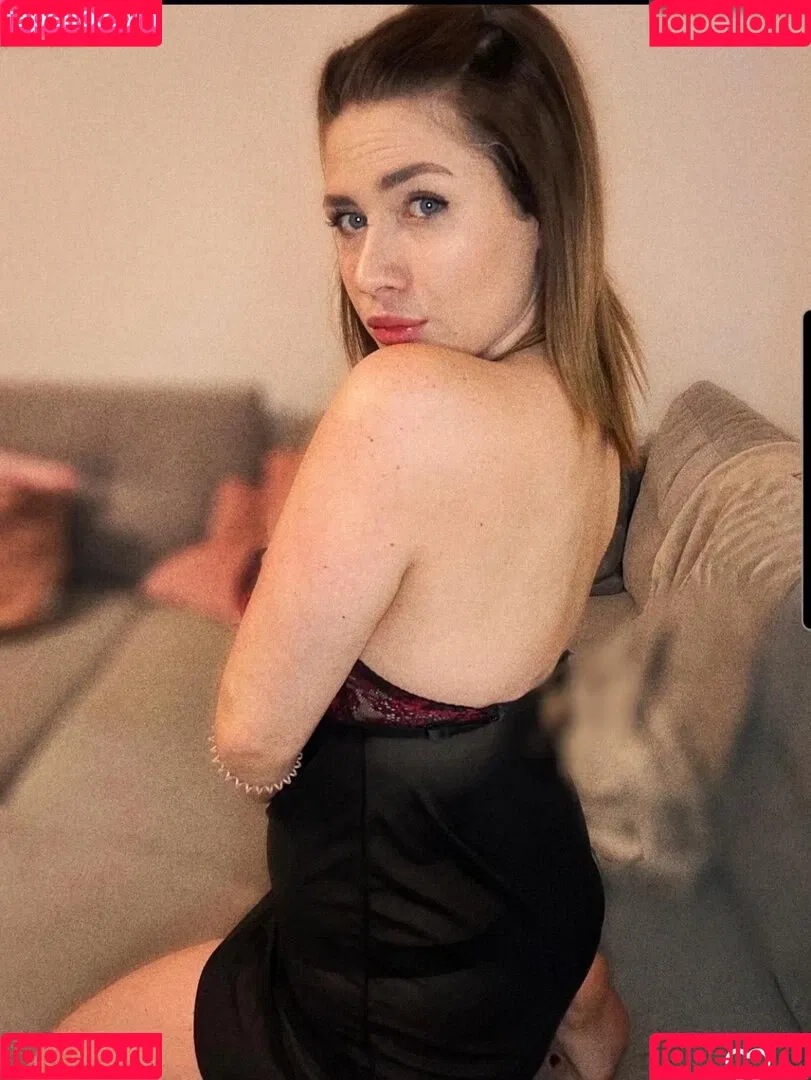 Saskiado Onlyfans Photo Gallery 