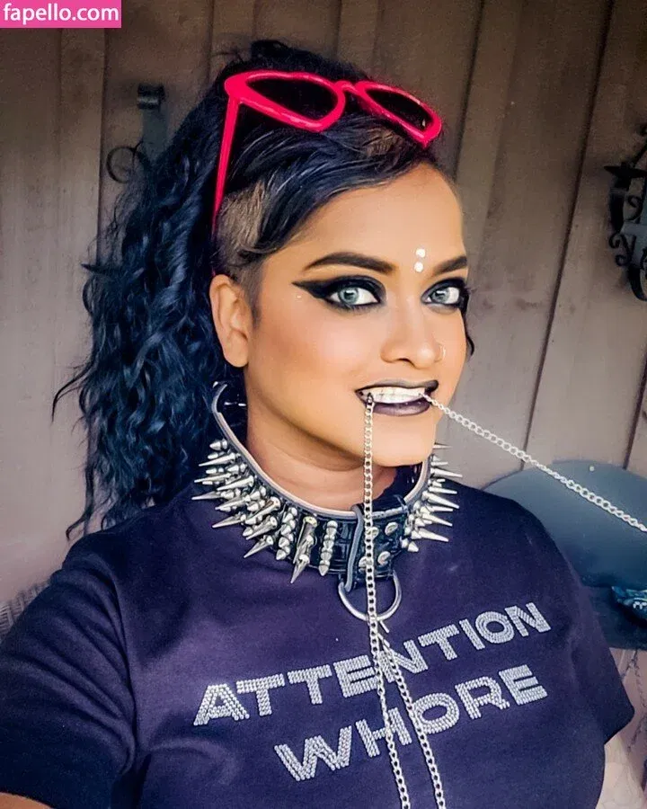 Sam Singh Onlyfans Photo Gallery 