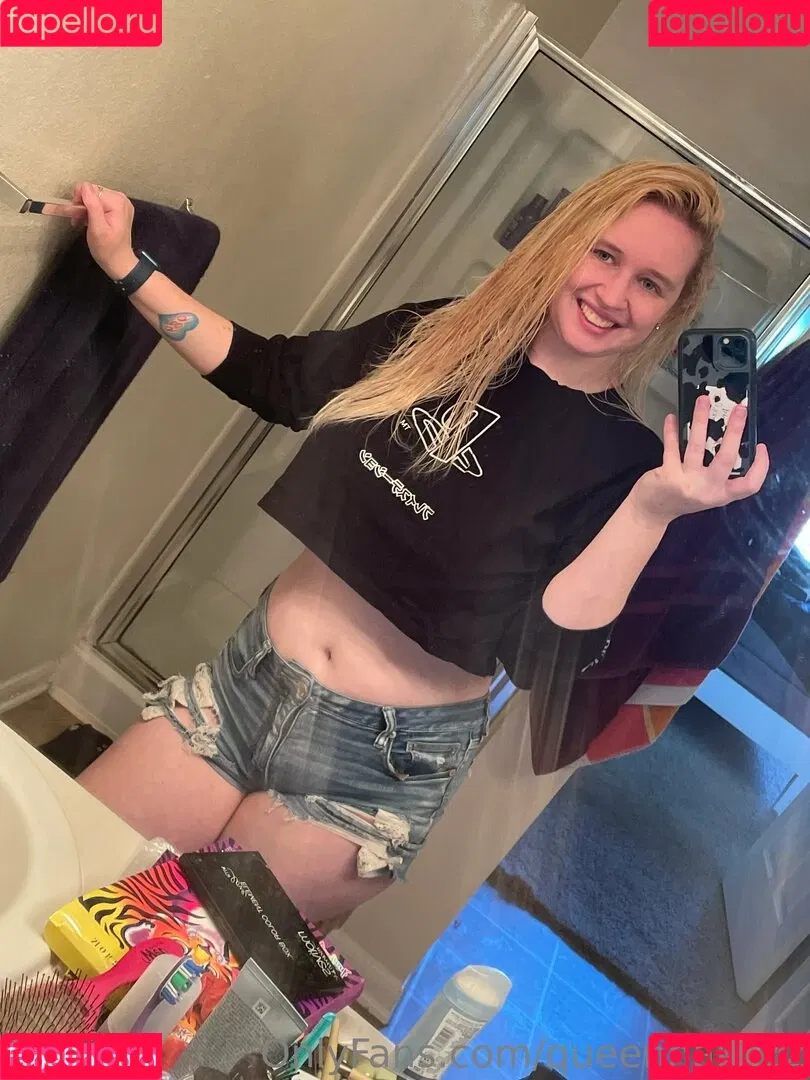 queenhails22 Onlyfans Photo Gallery 