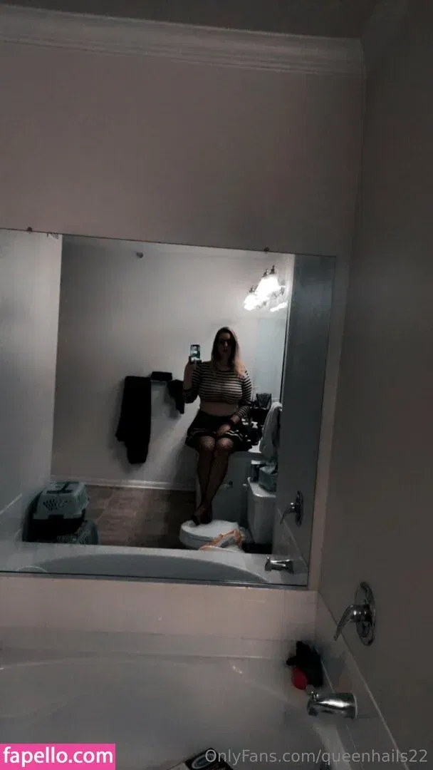 queenhails22 Onlyfans Photo Gallery 