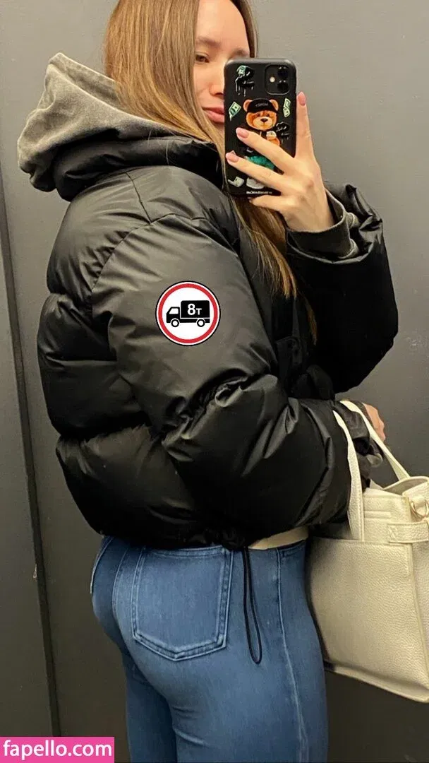 x.s.iva Onlyfans Photo Gallery 