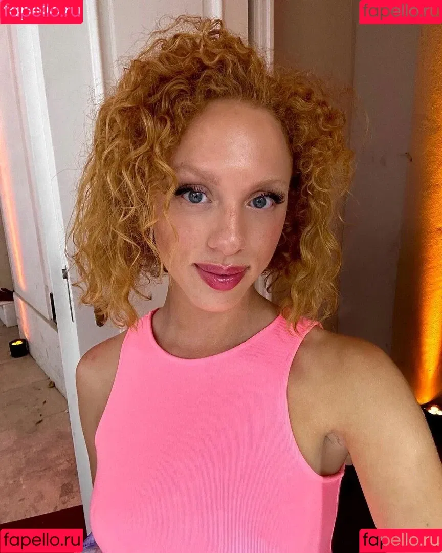 Anna Ermakova Onlyfans Photo Gallery 