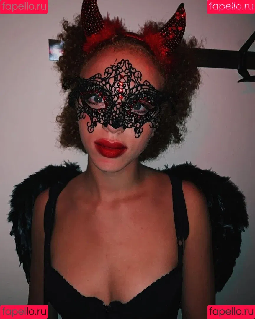 Anna Ermakova Onlyfans Photo Gallery 