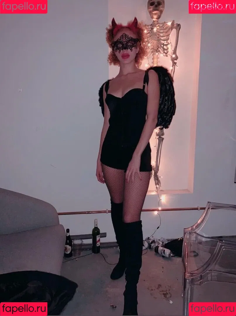 Anna Ermakova Onlyfans Photo Gallery 