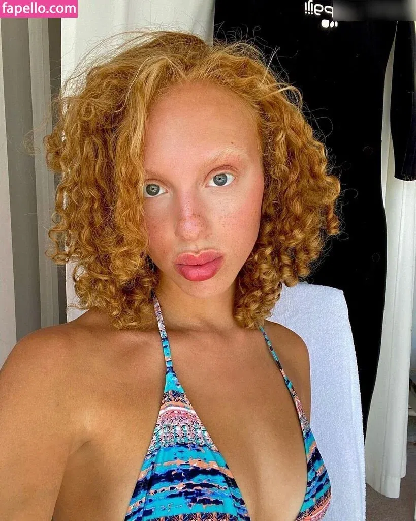 Anna Ermakova Onlyfans Photo Gallery 