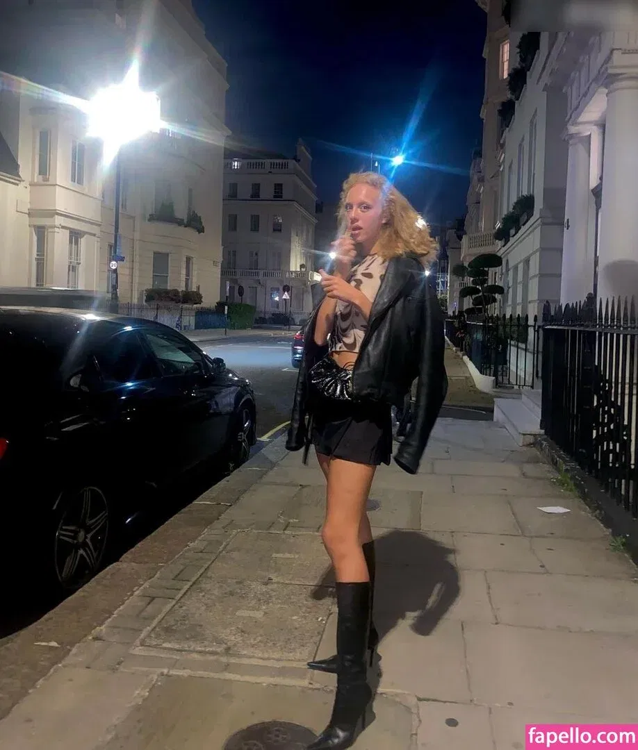 Anna Ermakova Onlyfans Photo Gallery 