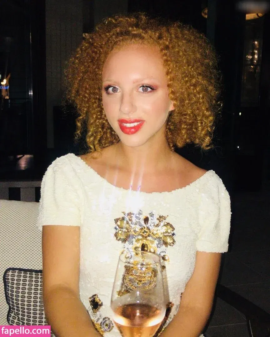 Anna Ermakova Onlyfans Photo Gallery 