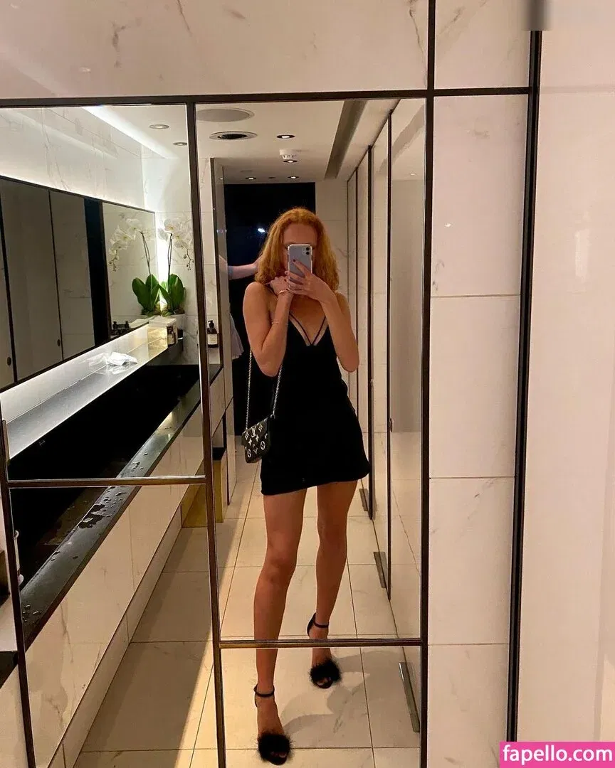 Anna Ermakova Onlyfans Photo Gallery 