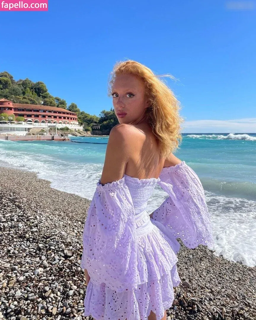 Anna Ermakova Onlyfans Photo Gallery 