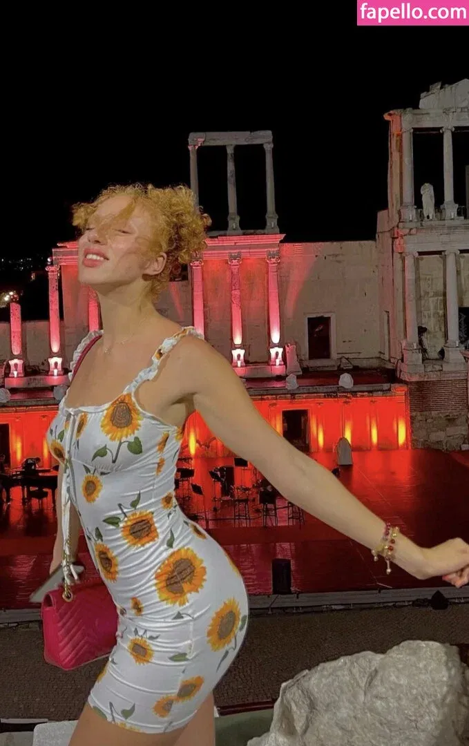 Anna Ermakova Onlyfans Photo Gallery 