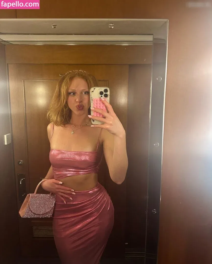 Anna Ermakova Onlyfans Photo Gallery 