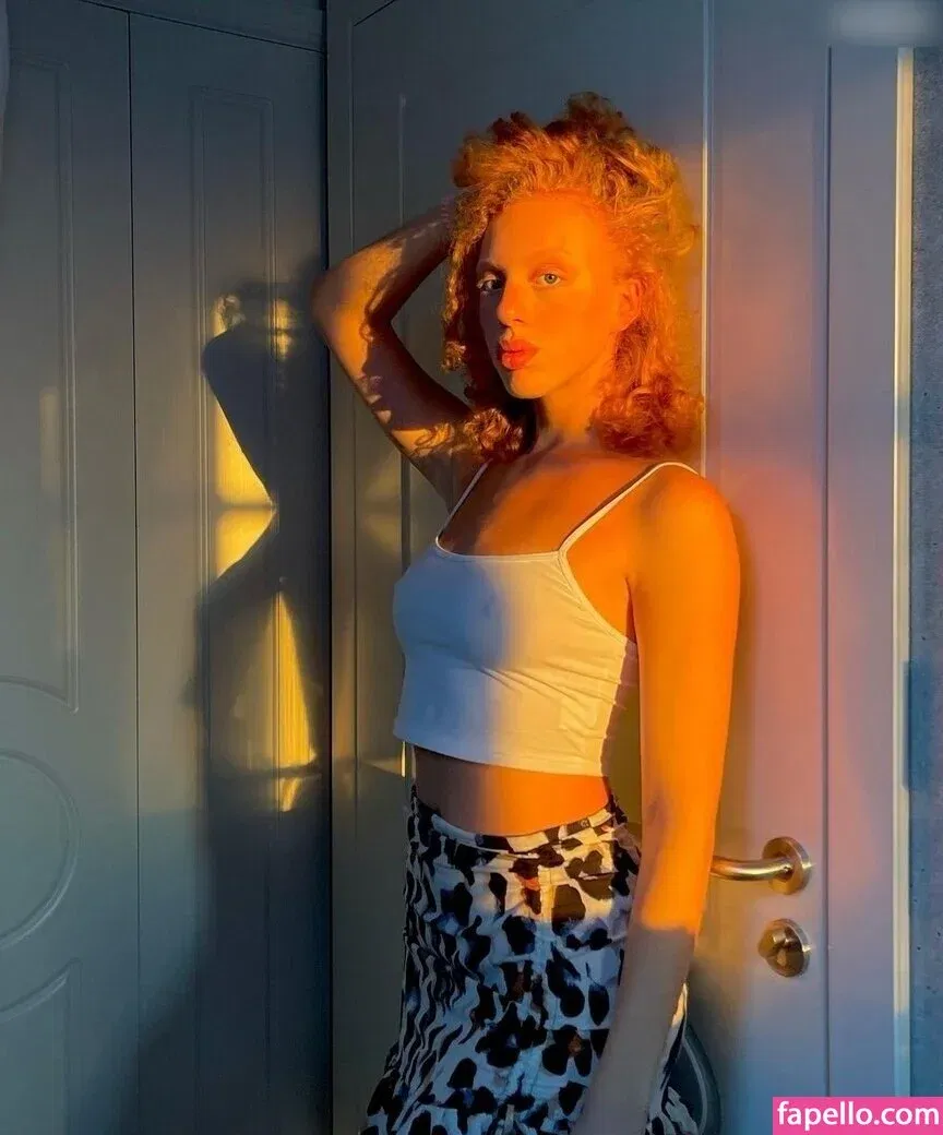 Anna Ermakova Onlyfans Photo Gallery 