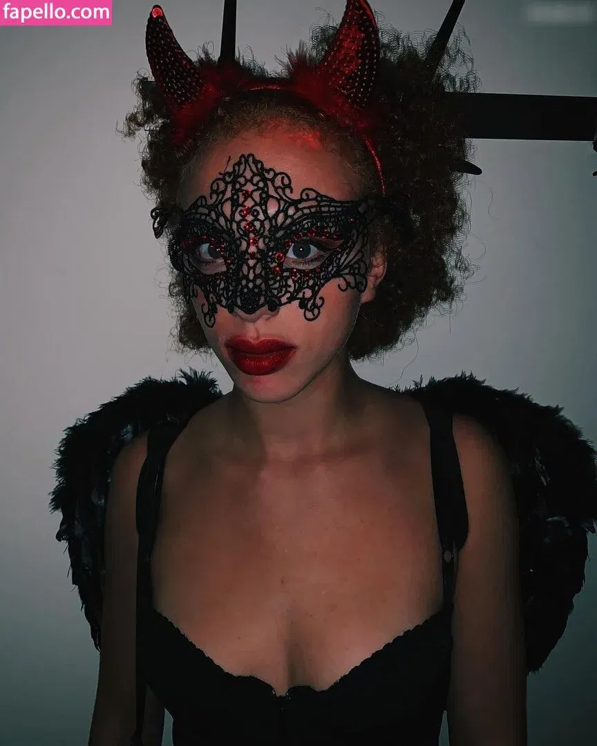 Anna Ermakova Onlyfans Photo Gallery 