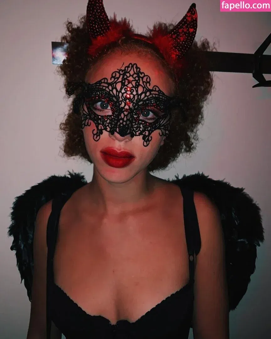 Anna Ermakova Onlyfans Photo Gallery 