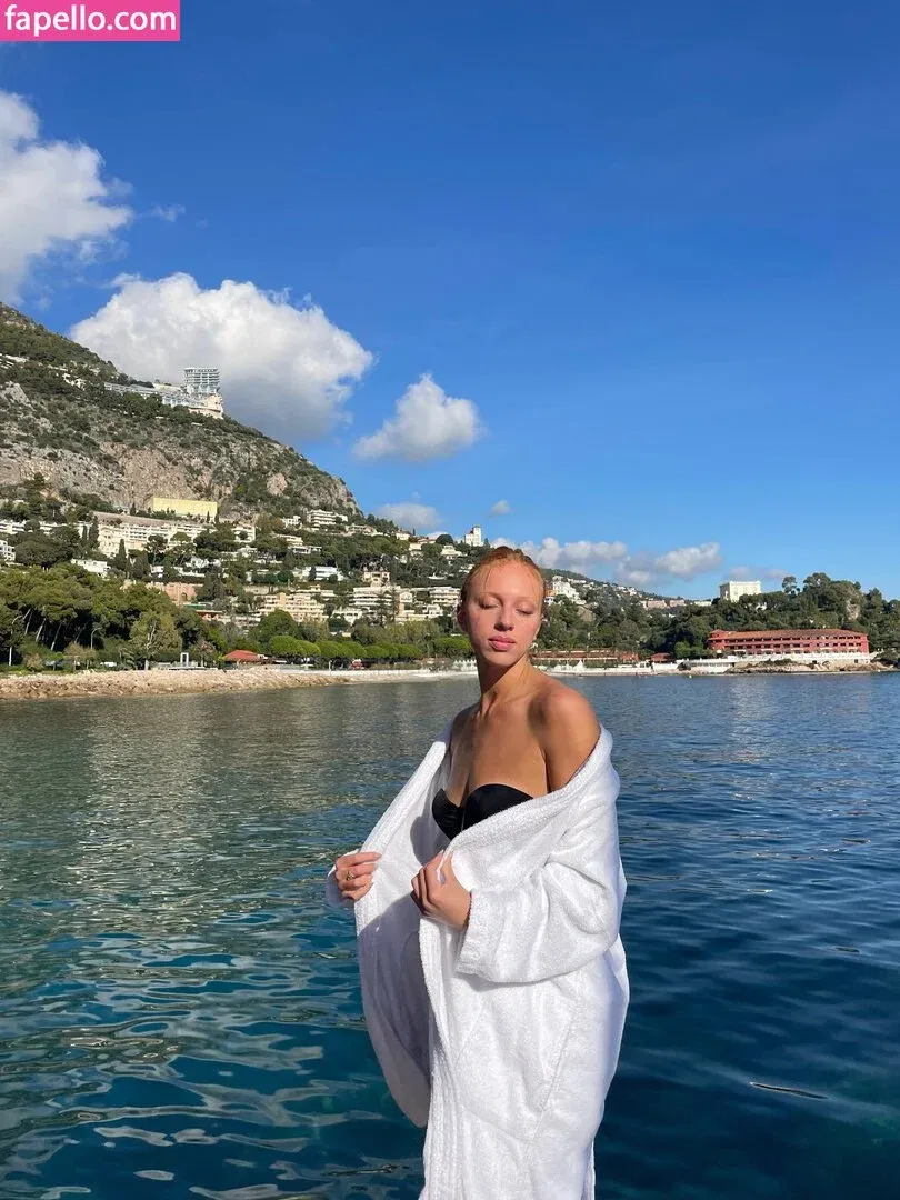 Anna Ermakova Onlyfans Photo Gallery 