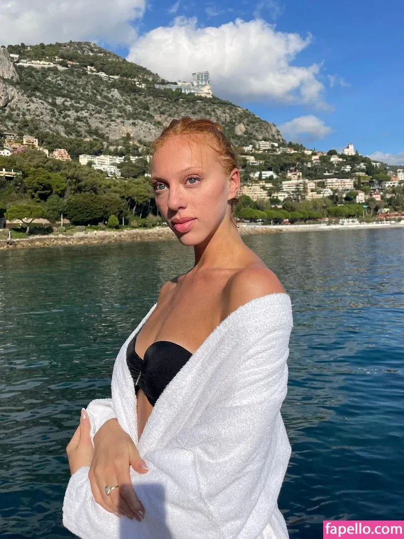 Anna Ermakova Onlyfans Photo Gallery 