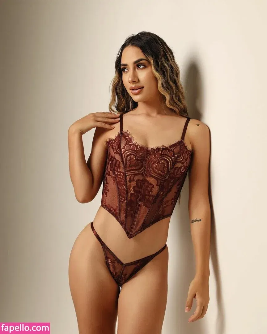 genesisperlaez Onlyfans Photo Gallery 