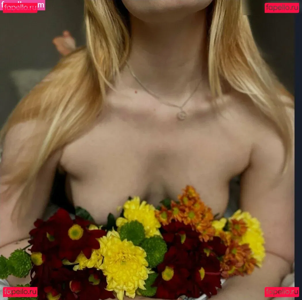 april | itsaprilfriend Onlyfans Photo Gallery 