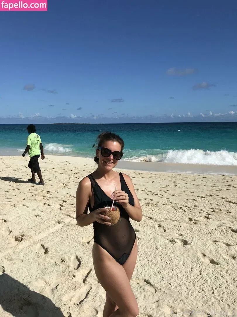 xelizabethskylarx Onlyfans Photo Gallery 