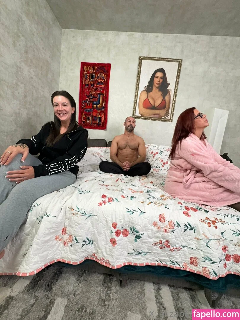 xelizabethskylarx Onlyfans Photo Gallery 