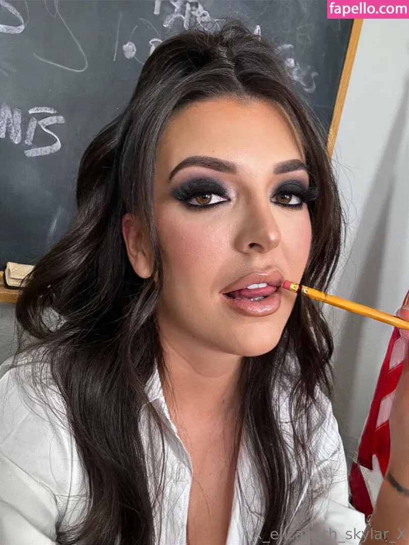 xelizabethskylarx Onlyfans Photo Gallery 