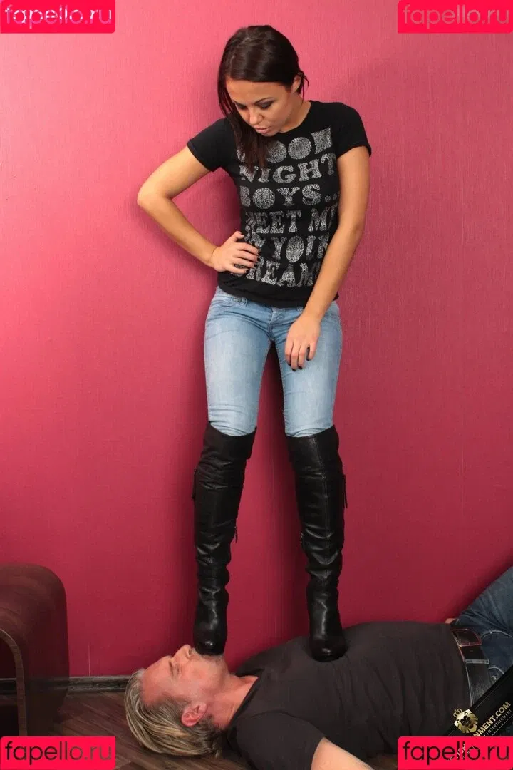 Angelina M Onlyfans Photo Gallery 