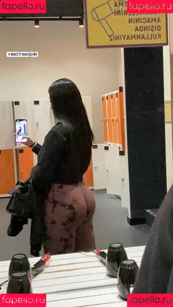 nehrrq4 Onlyfans Photo Gallery 