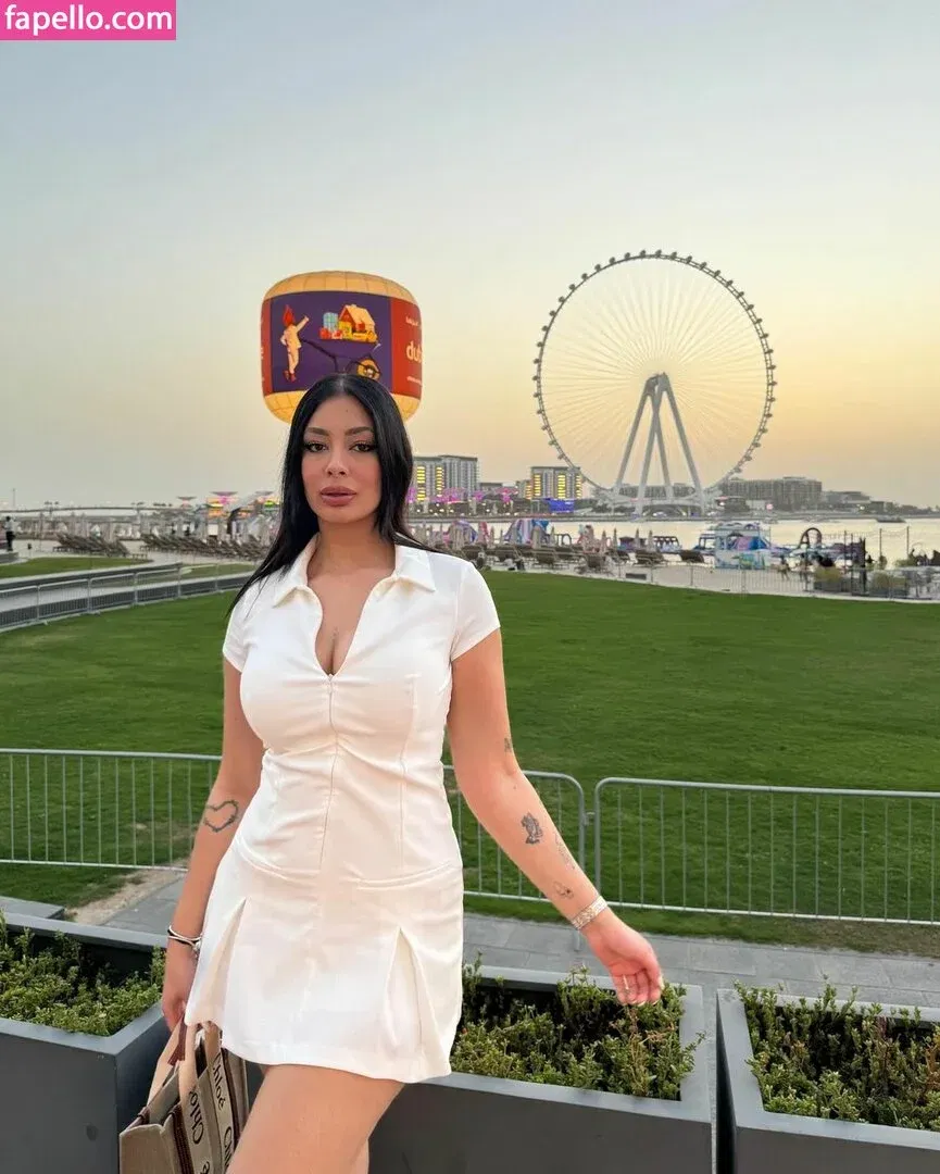 nehrrq4 Onlyfans Photo Gallery 