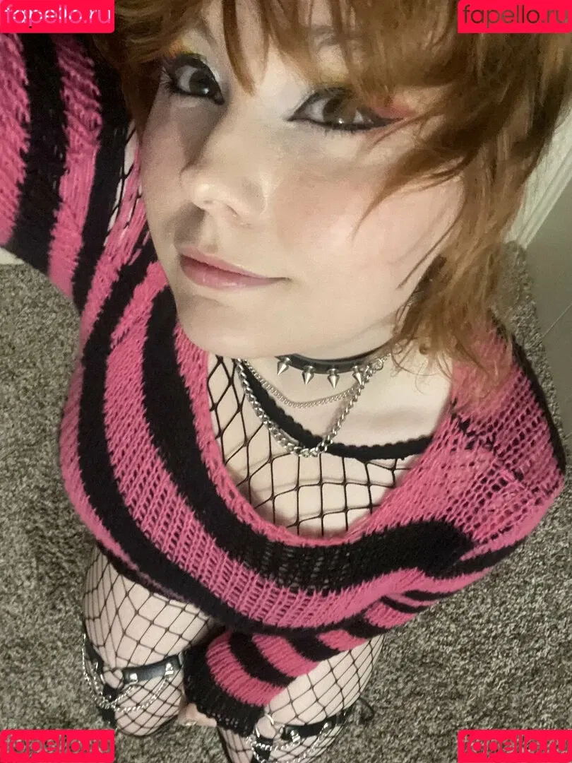 Cryptmommy Onlyfans Photo Gallery 