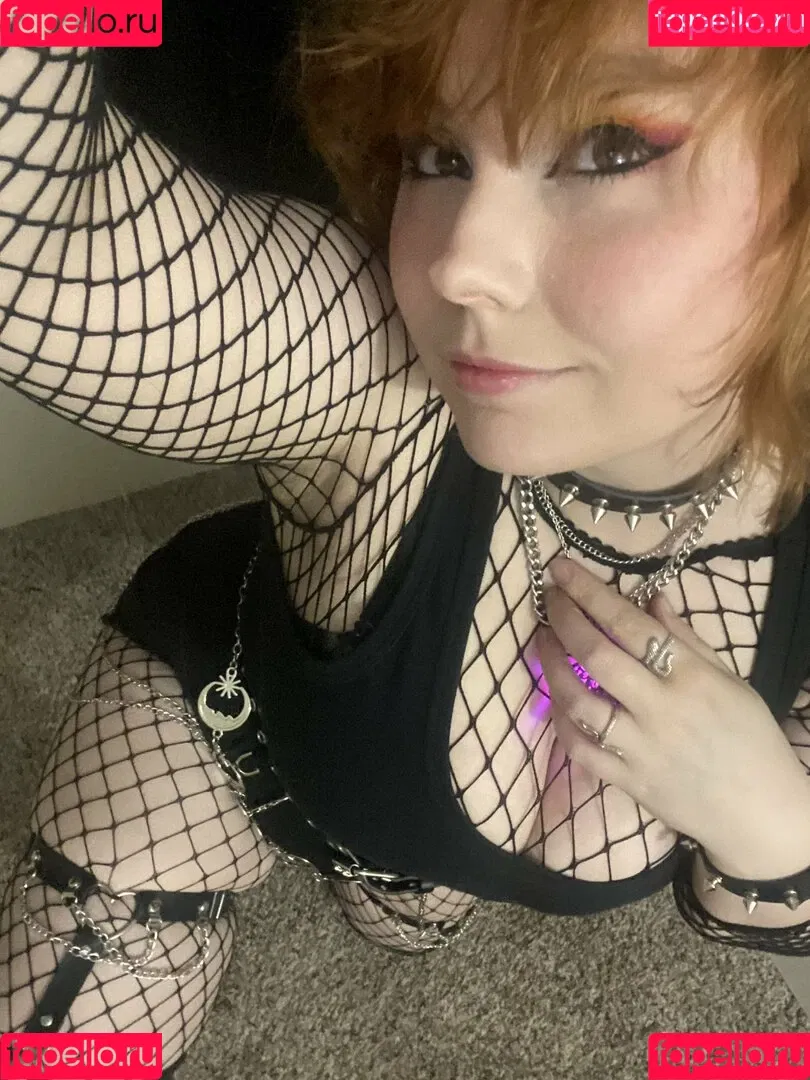 Cryptmommy Onlyfans Photo Gallery 