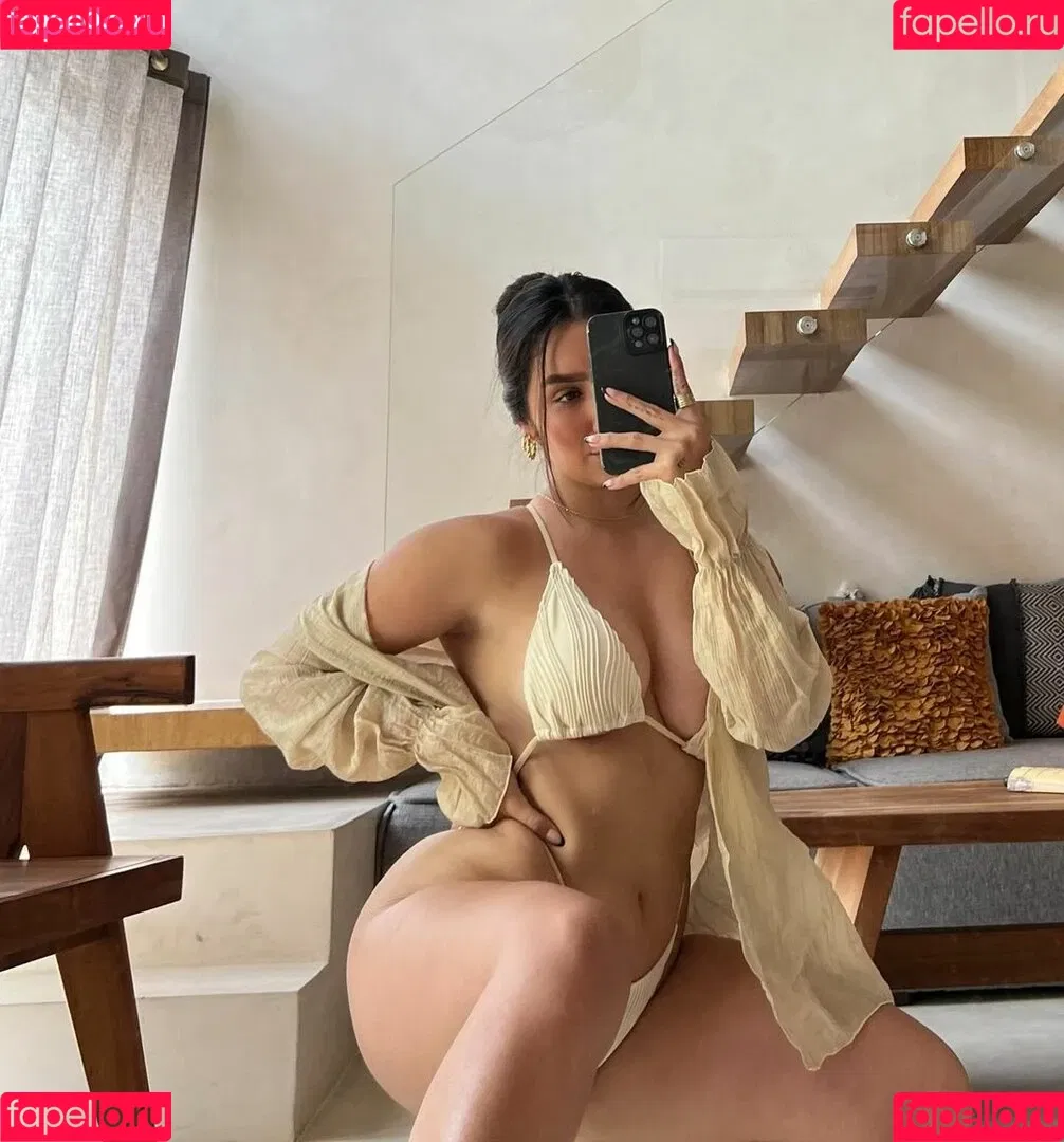 Deyaris Arai Onlyfans Photo Gallery 
