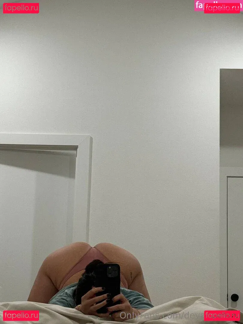 Deyaris Arai Onlyfans Photo Gallery 