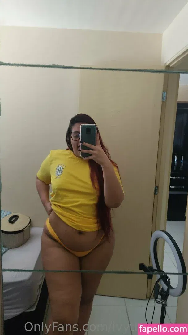 ivythepuppy Onlyfans Photo Gallery 