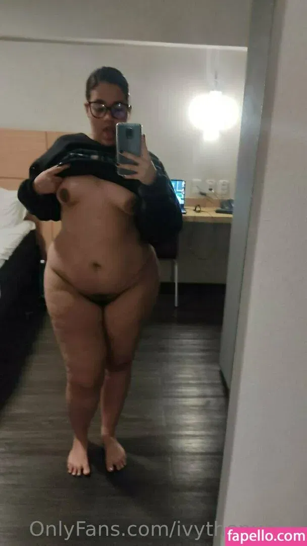 ivythepuppy Onlyfans Photo Gallery 