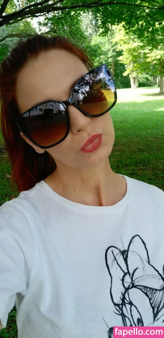 bettieballhaus Onlyfans Photo Gallery 