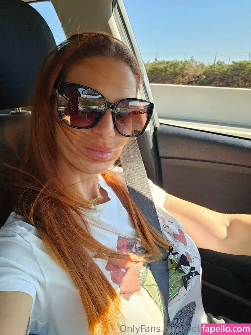 bettieballhaus Onlyfans Photo Gallery 