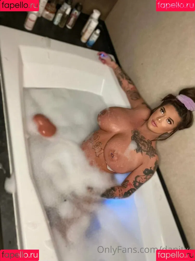 Dani Deluxe Onlyfans Photo Gallery 