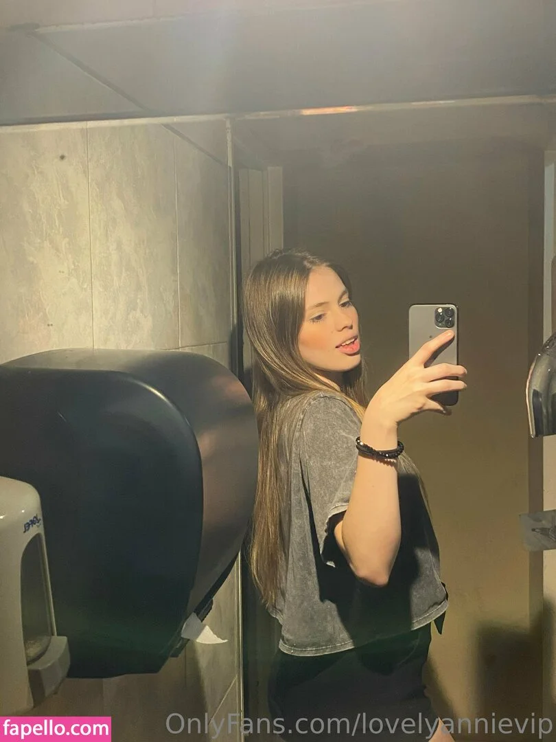 lovelyanniequinn Onlyfans Photo Gallery 