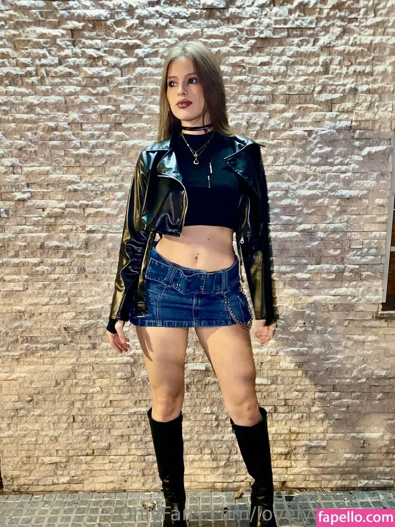 lovelyanniequinn Onlyfans Photo Gallery 