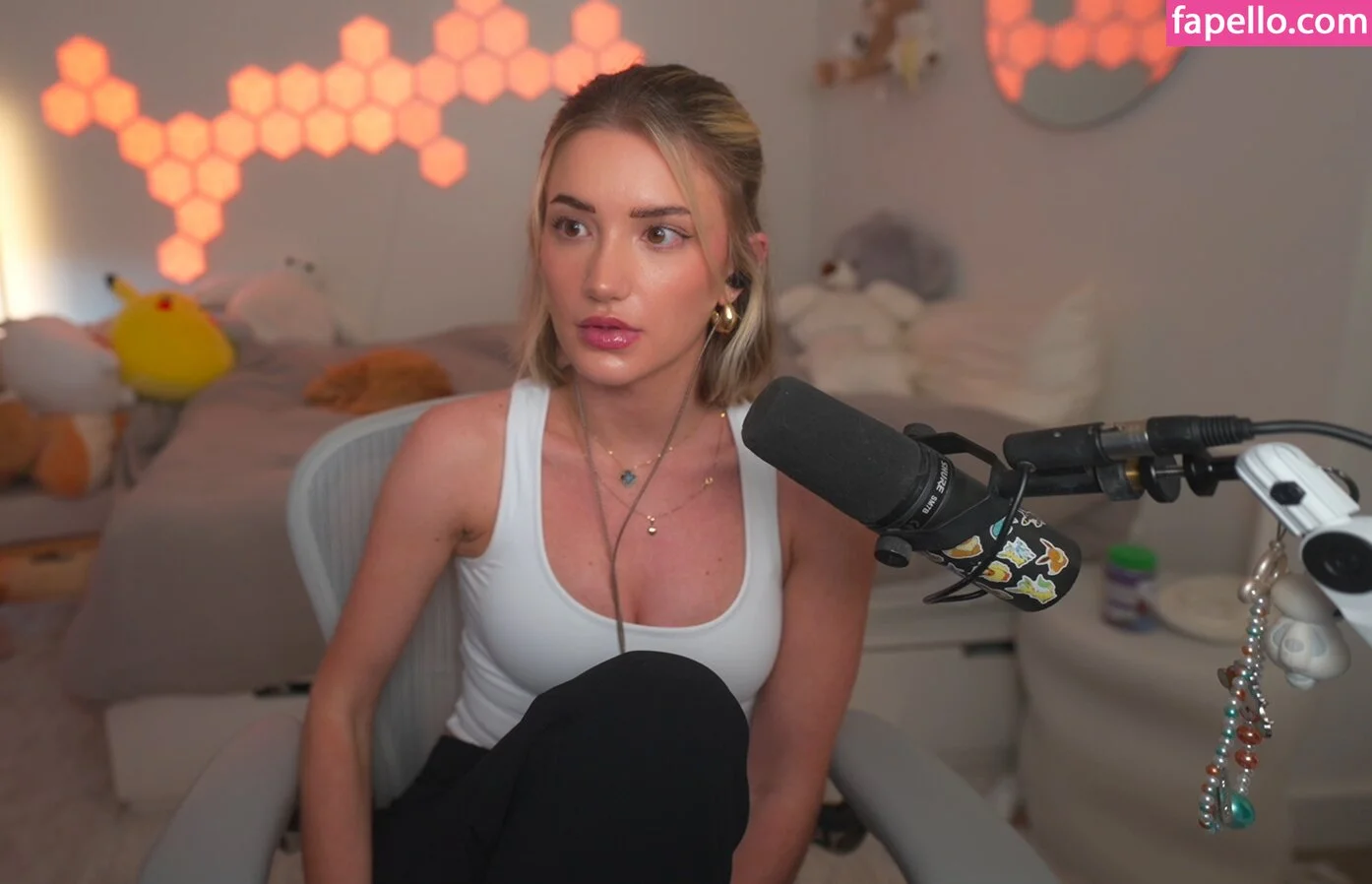 AstaBush Onlyfans Photo Gallery 