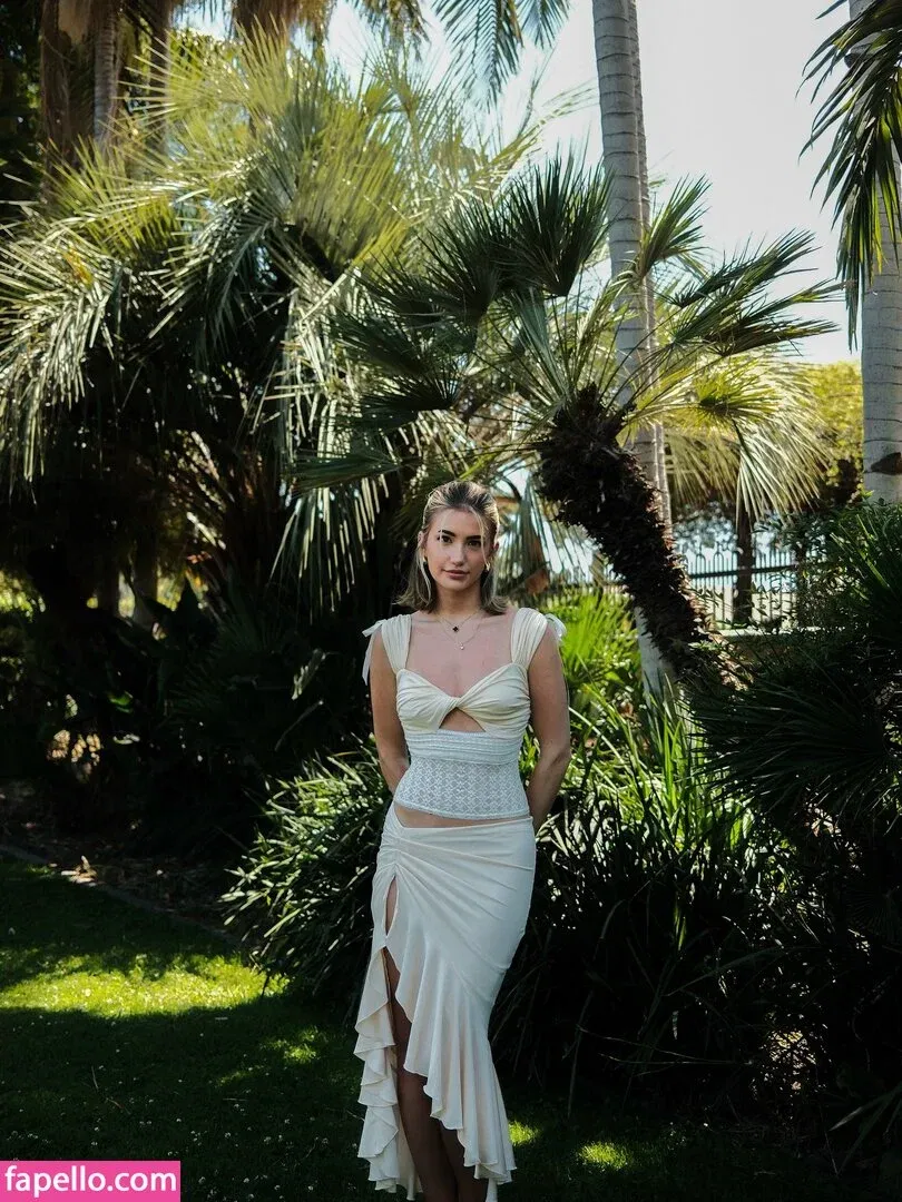 AstaBush Onlyfans Photo Gallery 