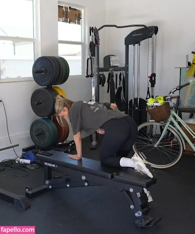 AstaBush Onlyfans Photo Gallery 