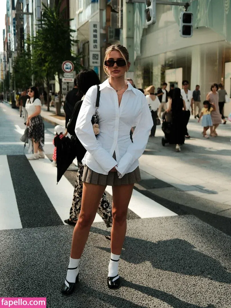 AstaBush Onlyfans Photo Gallery 