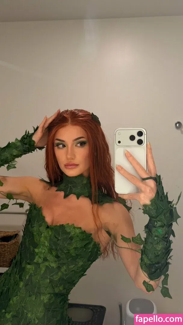 AstaBush Onlyfans Photo Gallery 