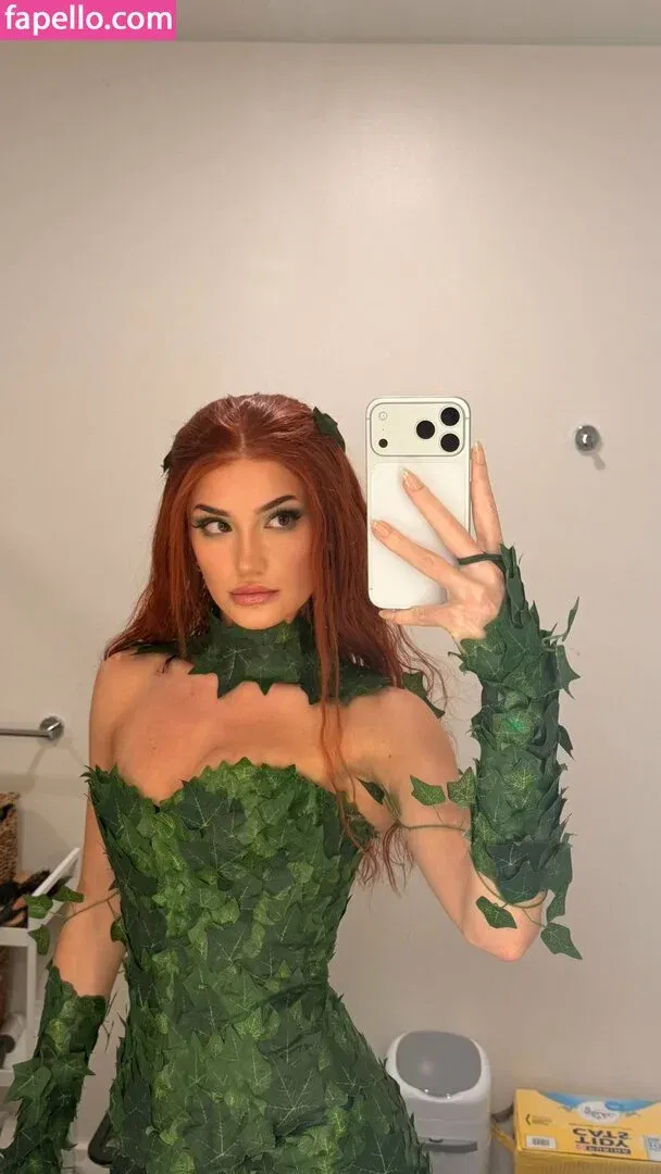 AstaBush Onlyfans Photo Gallery 