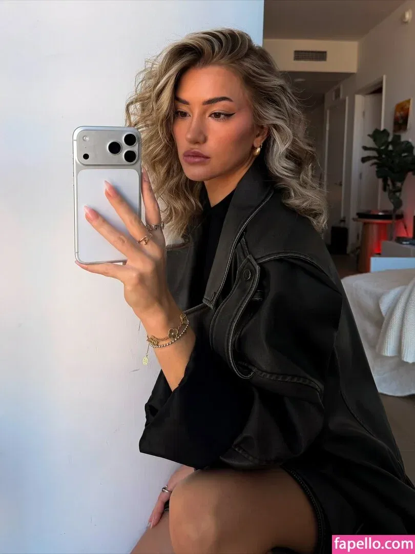 AstaBush Onlyfans Photo Gallery 