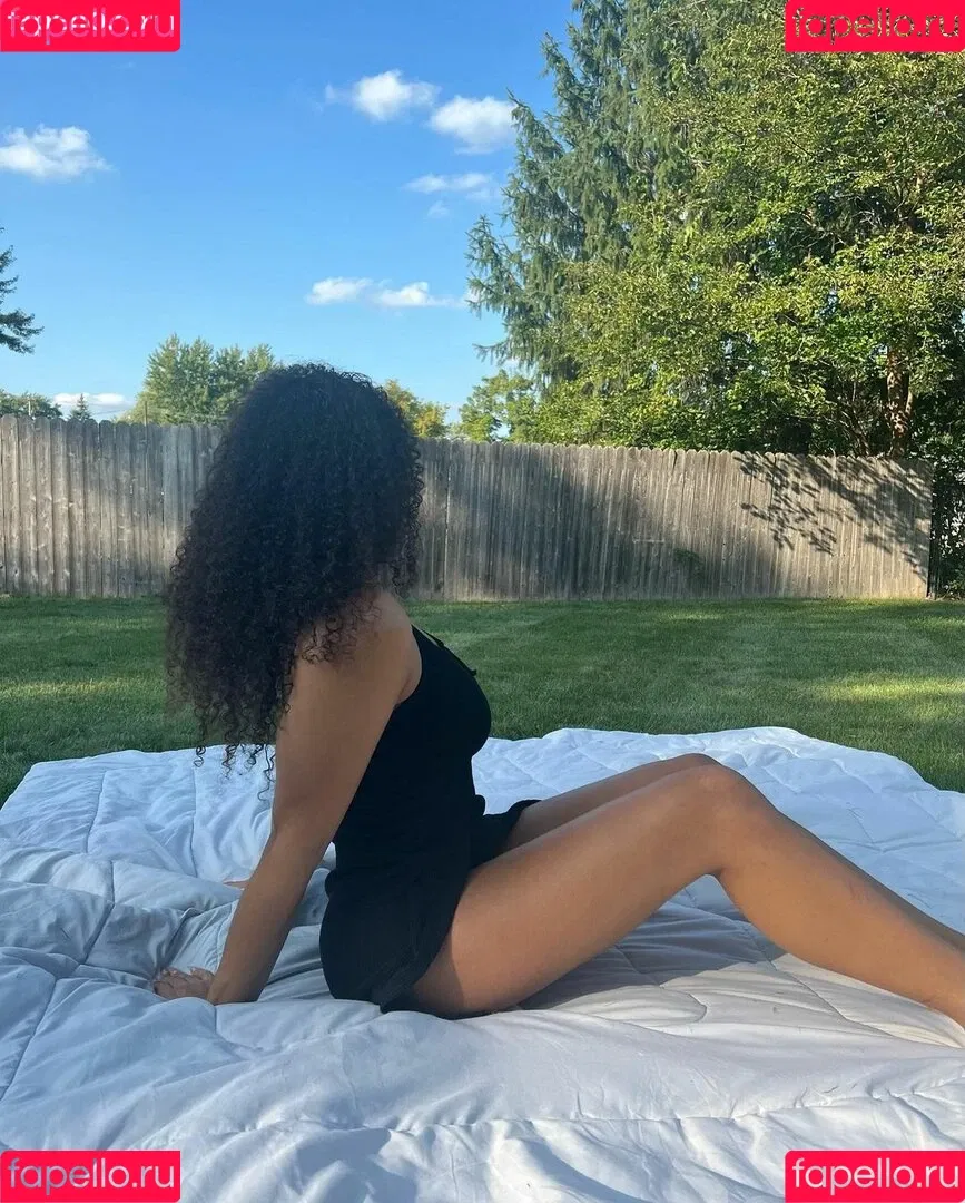 kaylinbradshaw Onlyfans Photo Gallery 