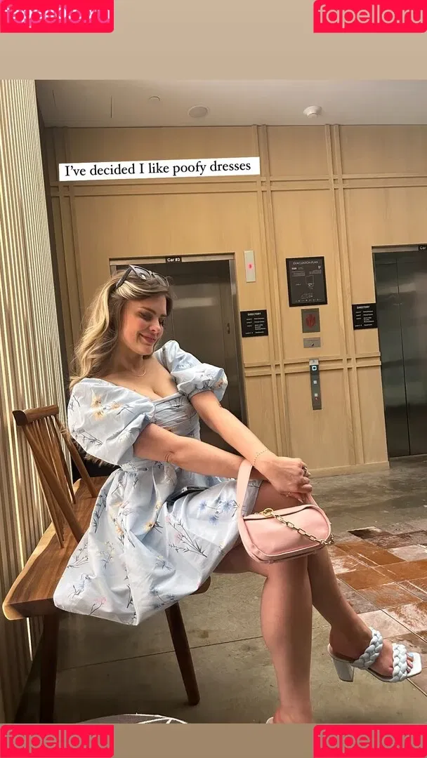 Sara Hopkins Onlyfans Photo Gallery 