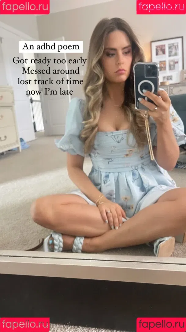 Sara Hopkins Onlyfans Photo Gallery 