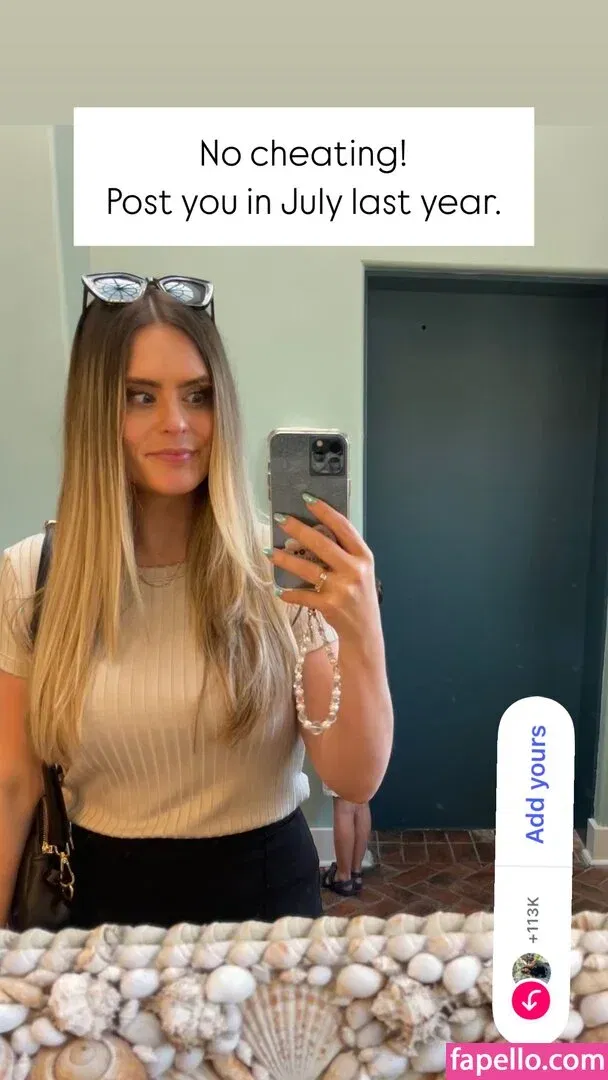 Sara Hopkins Onlyfans Photo Gallery 